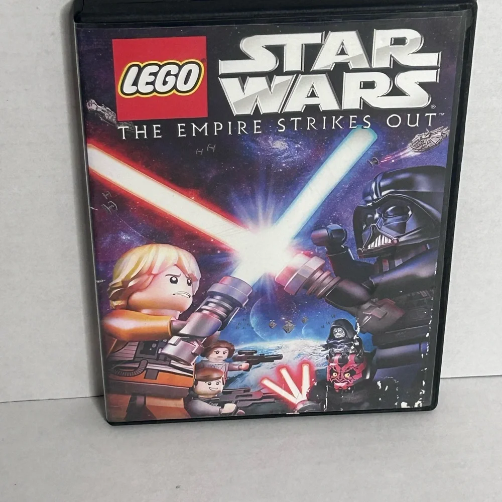 LEGO Star Wars: The Empire Strikes Out (DVD, 2013) Widescreen. Used/Tested.
